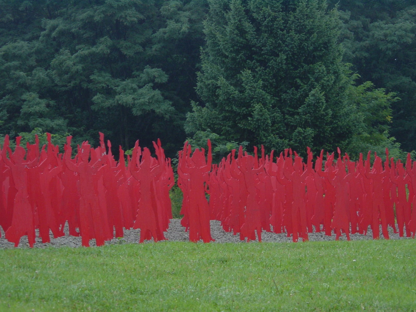 little red kids. artist currently unkown. Kentuck Knob, PA