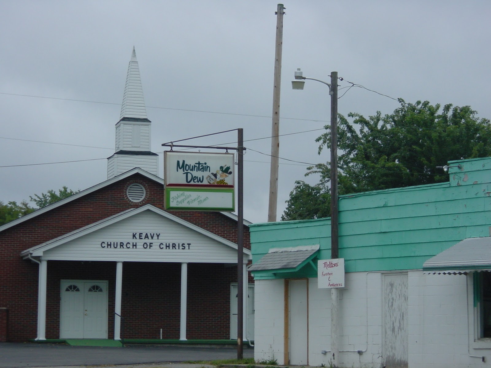 Early Sign of Dew. Keavy, KY
