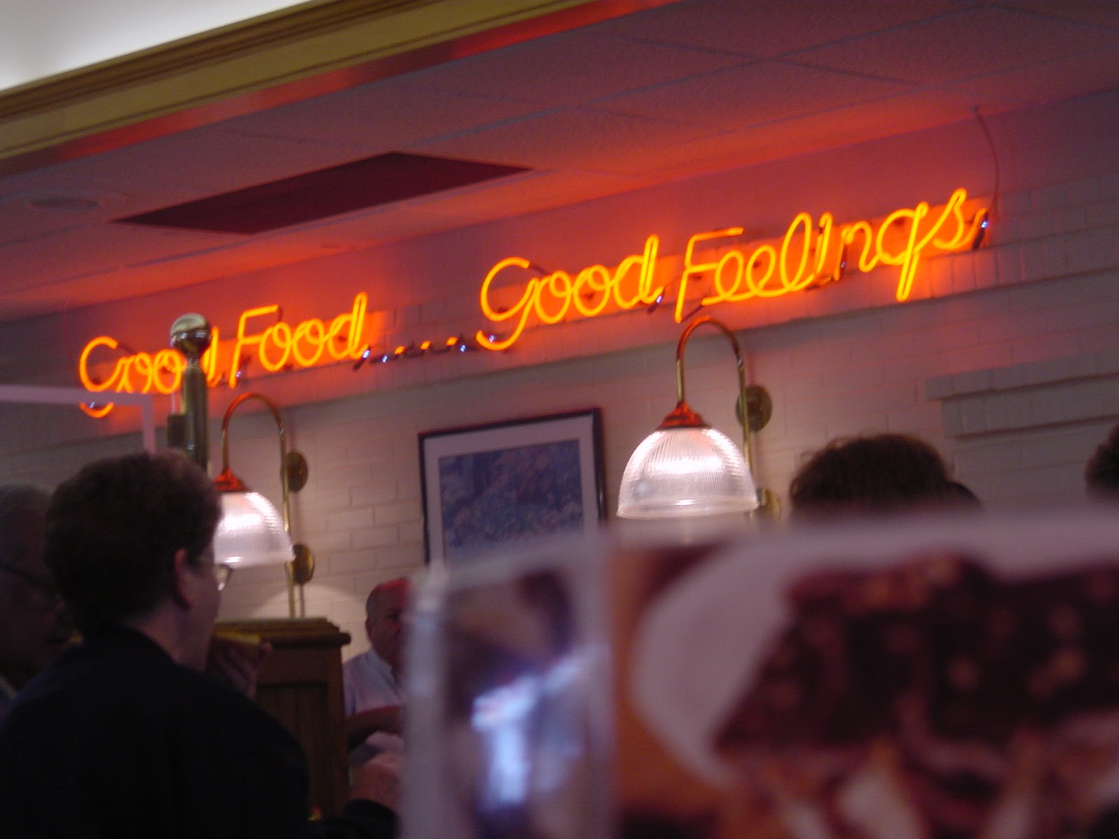 Super 8 Grandeur. Vermillion, SD